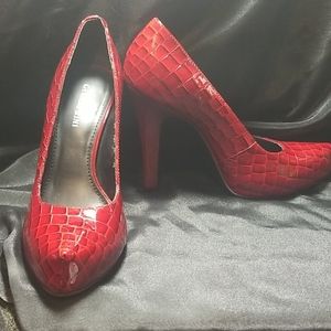 Gianni Bini Red Stiletto Heels Shoes